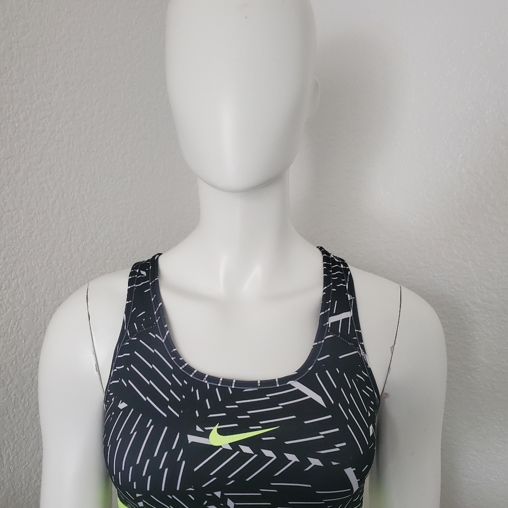 Women’s Nike Dri- Fit Sports Bra